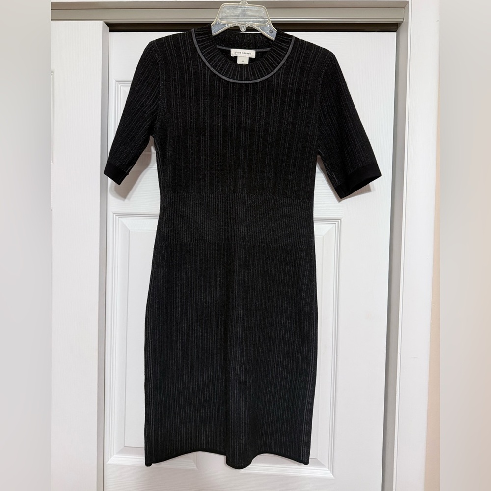 Club Monaco Black Ribbed Knit Sheath Dress - Size Small